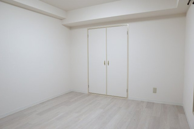 【洋室】 | ラパンジール恵美須III