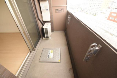 【バルコニー】 | エスライズ難波イースト