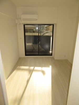 【洋室】 | S-RESIDENCE大阪九条NORTH
