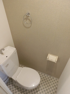 【トイレ】 | サンロール難波南