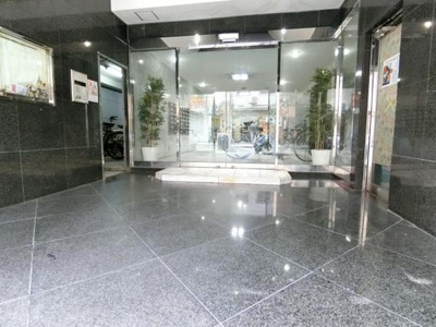 【ロビー】 | ラパンジール道頓堀