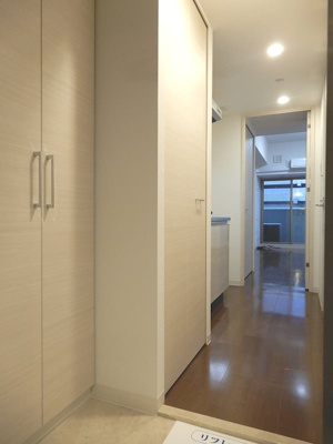 【玄関】 | プライムアーバン御堂筋本町