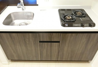 【キッチン】 | LA MAISON VERTE | キッチンでお料理をお楽しみください