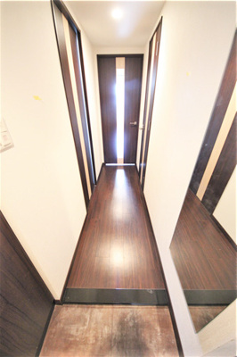 【玄関】 | S-RESIDENCE淀屋橋 | 玄関です