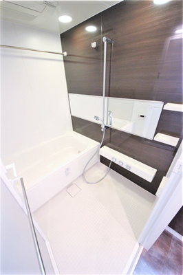 【浴室】 | S-RESIDENCE淀屋橋 | コンパクトで使いやすいお風呂です