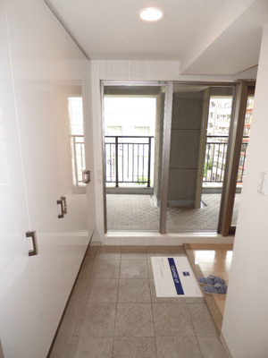 【玄関】 | レジディア心斎橋ウエスト