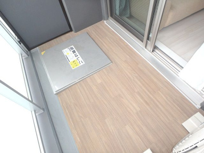 【バルコニー】 | コンフォリア心斎橋EAST