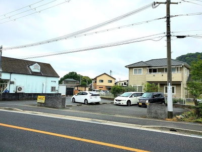 【駐車場】 | 敷地面積：約245坪の収益マンション！