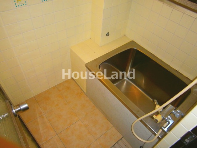 ハイツ二葉の浴室