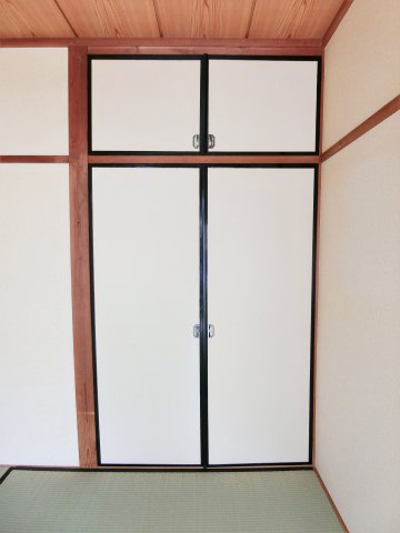 ハイツ小竹D棟の収納