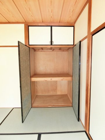 ハイツ小竹D棟の収納