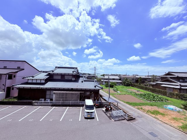 広川426ガーデンシティの駐車場