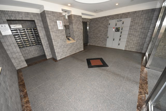 アステルコート新町のエントランス|エントランスです