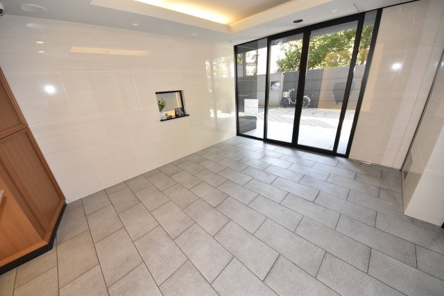 プレサンス立売堀パークシティのエントランス