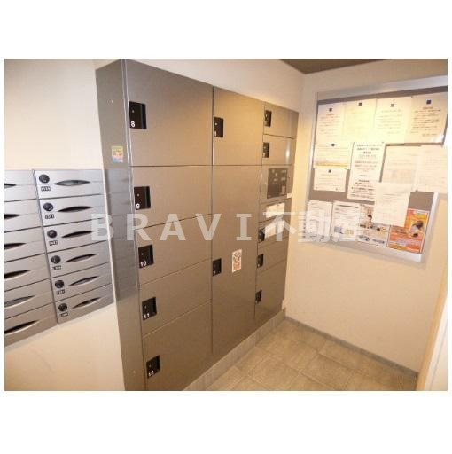 レジディア靭公園　BRAVI不動産のその他共用部分|【レジディア靭公園】宅配ボックス