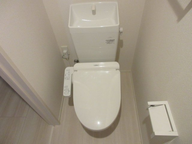 セジュール西明石のトイレ