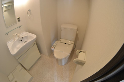 【トイレ】 | レジュールアッシュ谷町 | トイレもきれいです