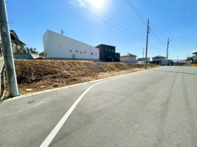 リードヒルズ北江島町《全19区画》の前面道路含む現地写真