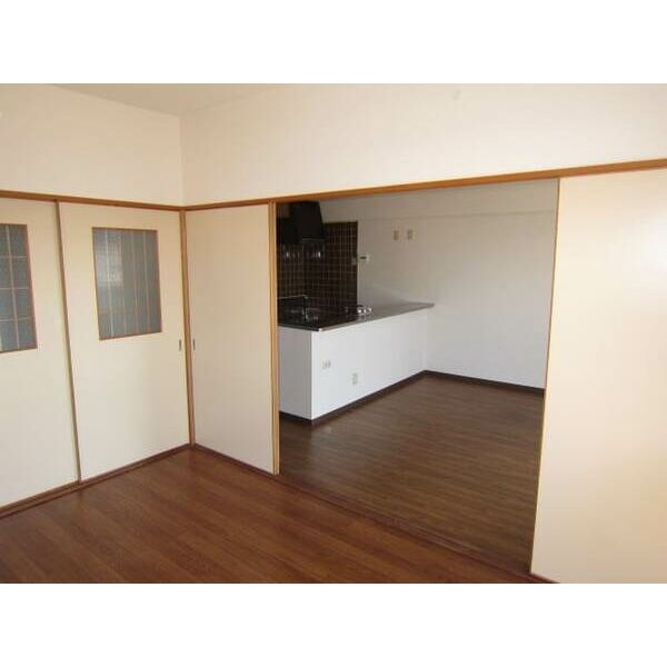 エステル和泉の居間・リビング|リビングです