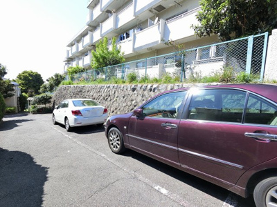 【駐車場】 | ニックハイム東寺尾第６ | 平置き駐車場です。