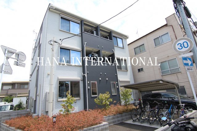 シャ・グリーJの外観