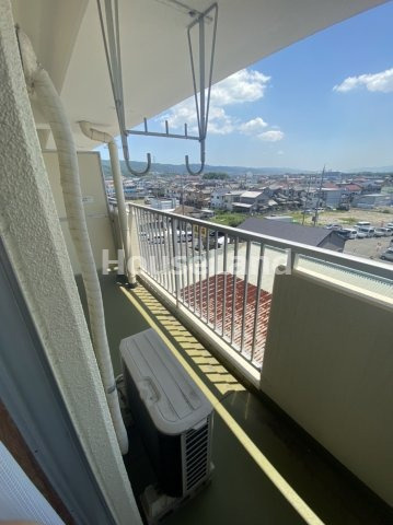 グランドハイツ野崎のバルコニー