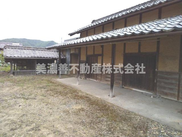 ５６８０３　岐阜市則松土地の外観