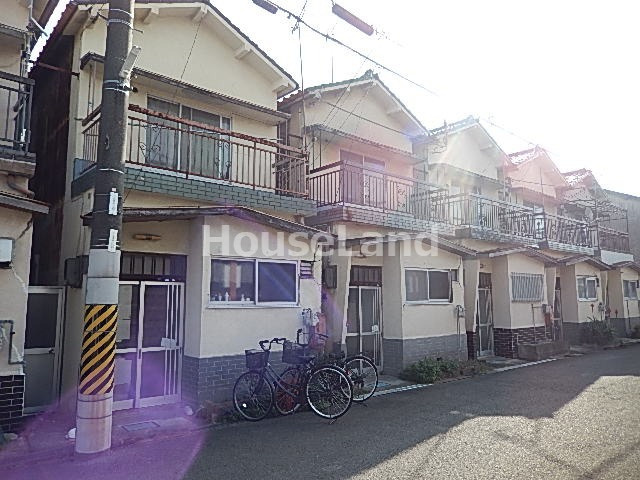 信和住宅の外観