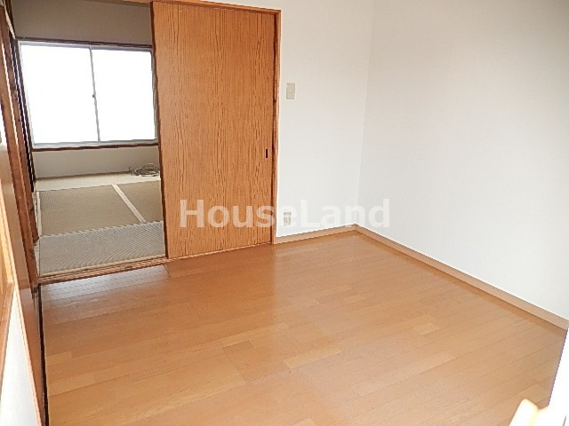 信和住宅の居間・リビング