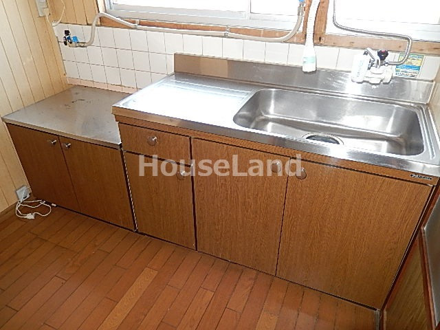 信和住宅のキッチン