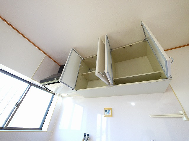 メゾン上杉のキッチン|収納上