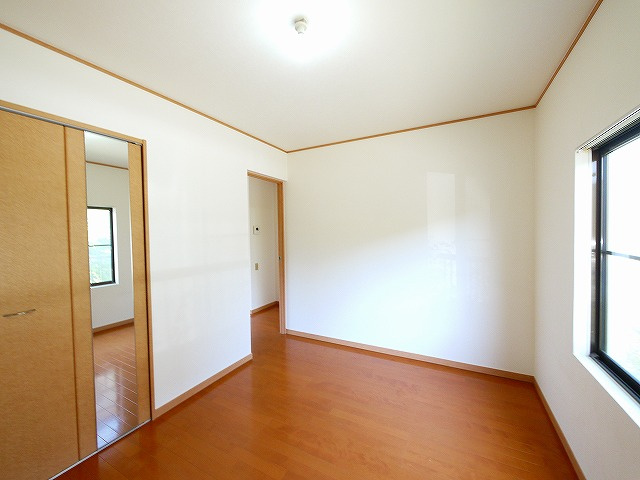 メゾン上杉の洋室|洋室です