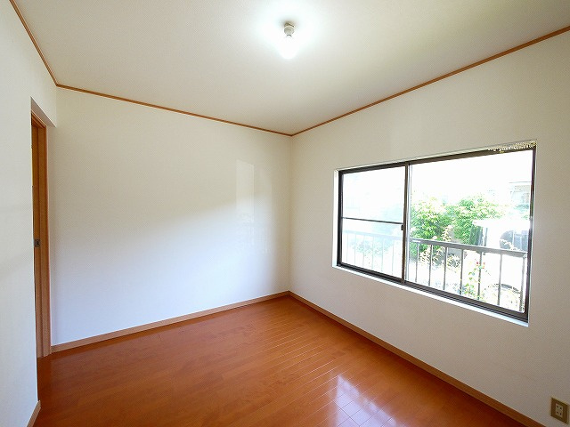 メゾン上杉の寝室|寝室にいかがでしょうか