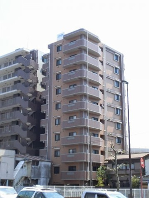 【外観】 | ドメイン新子安 | 総戸数２７戸、平成１７年５月築、管理人は巡回勤務につき管理体制良好です♪