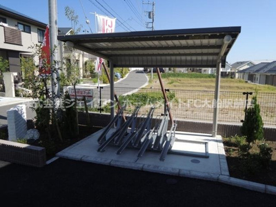 【その他共用部分】 | ルミエール湘南Ⅱ | 駐輪場