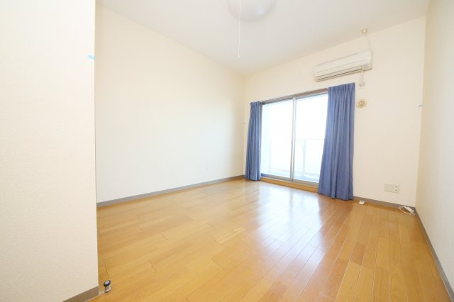 BlueWing鯉江本町の居間・リビング