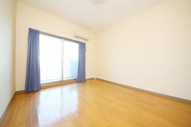 BlueWing鯉江本町の居間・リビング