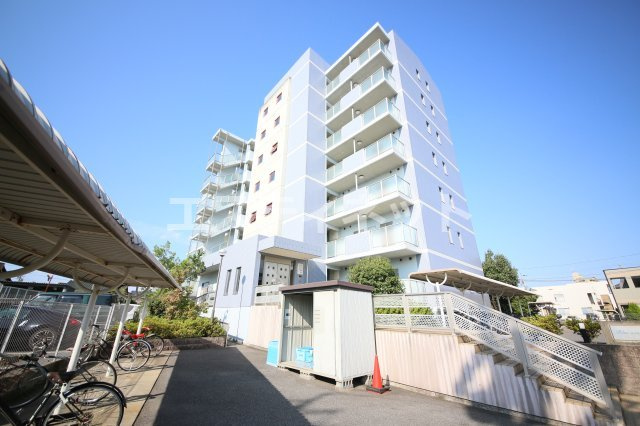 BlueWing鯉江本町