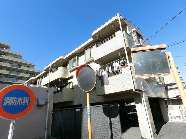 グランドールWの外観