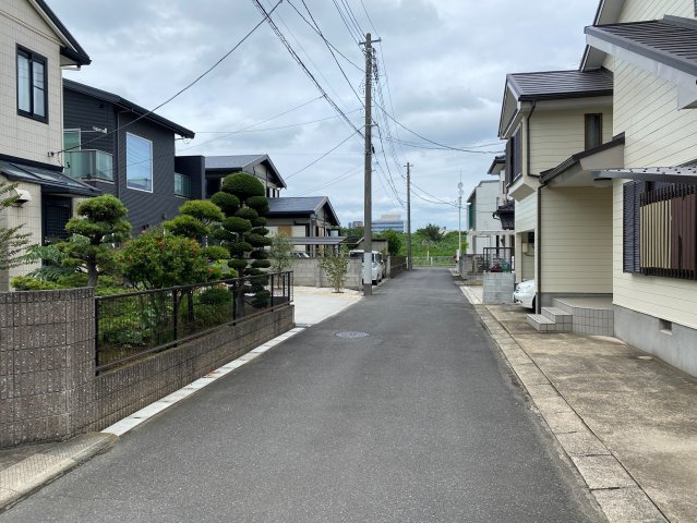 ラ・ペジーブルの周辺
