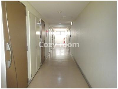 【その他共用部分】 | 協同レジデンス江坂 | 共有廊下です。