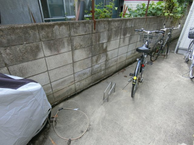【その他共用部分】 | アイプロパレス堀切菖蒲園 | 自転車置き場