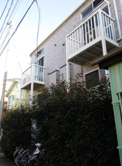 【外観】 | 《2006年築！木造》横浜市鶴見区下末吉4丁目一棟アパート