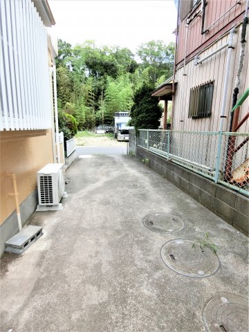 幸田貸家の駐車場