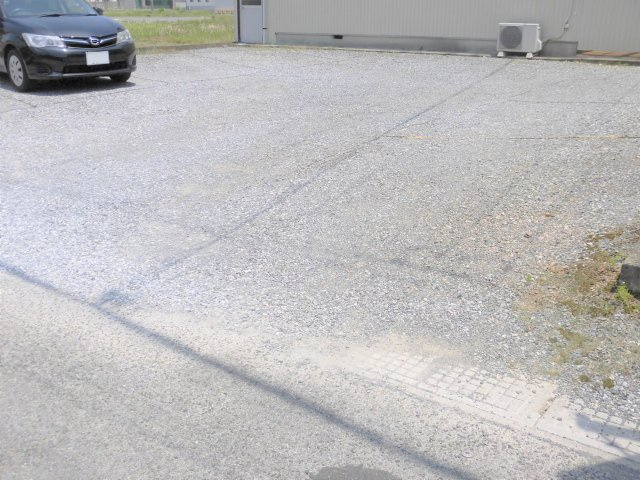加藤貸家の駐車場