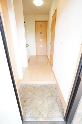 【玄関】 | カーサ・カルモ亥鼻