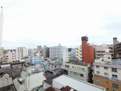 【展望】 | ライオンズマンション吉野町第３ | ８階部分からの眺望です。
前面に建物がなく開放感◎