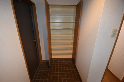 【玄関】 | ハウスポンドビュー