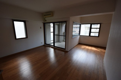 【居間・リビング】 | ハウスポンドビュー