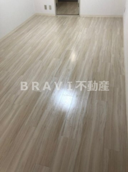 エルデ大手前　BRAVI不動産の洋室|【エルデ大手前】きれいな洋室です